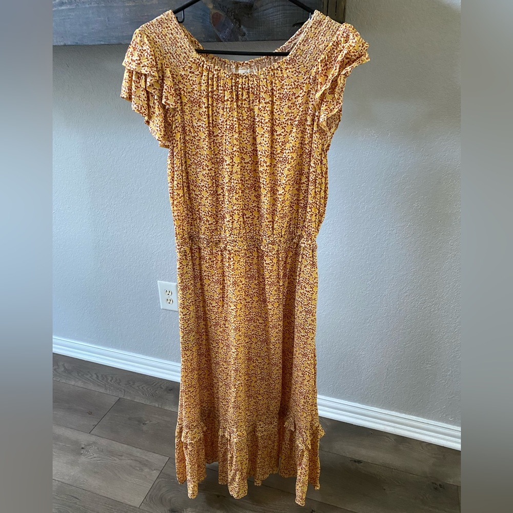 Lovely yellow floral dress